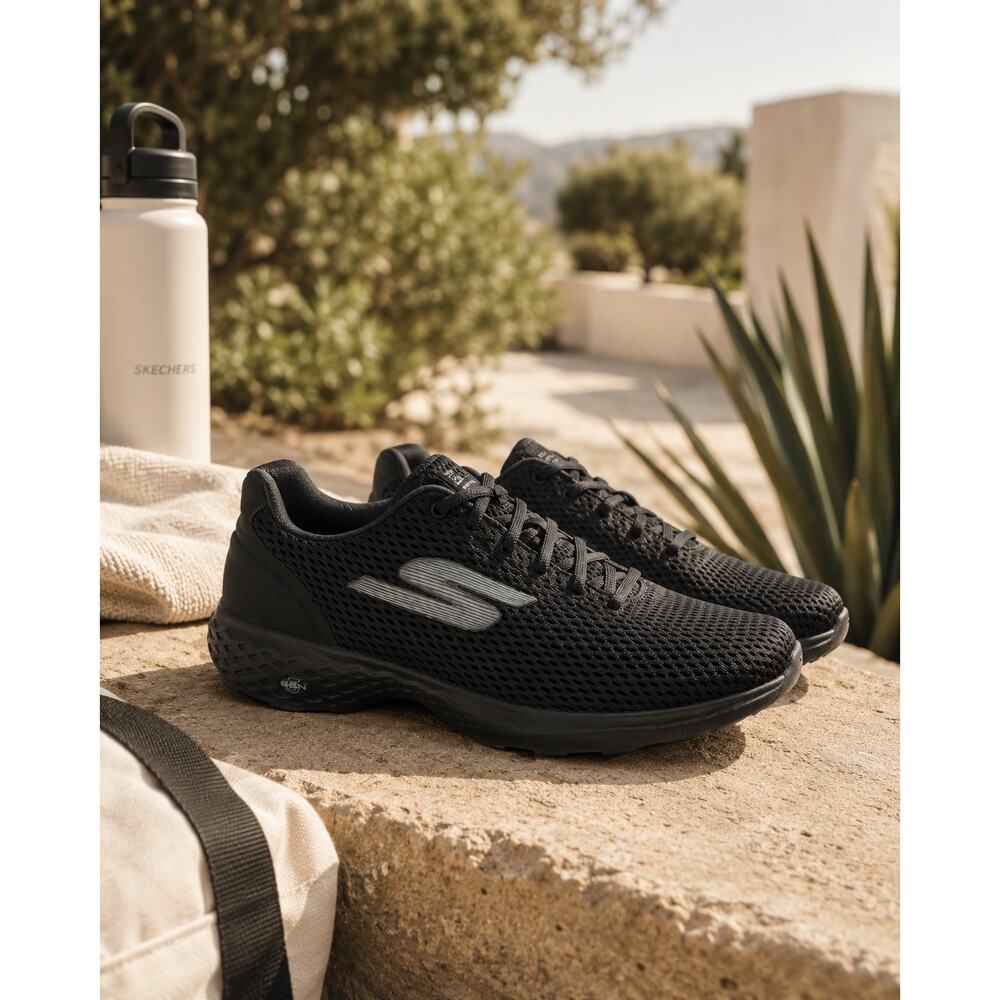 SKECHERS GoTrain-Hype Lightweight Stability Sneaker Women’s Size 6